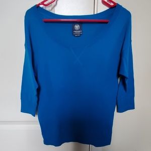 American eagle sweater